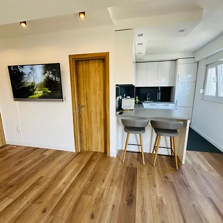 Mara&padrona Задар